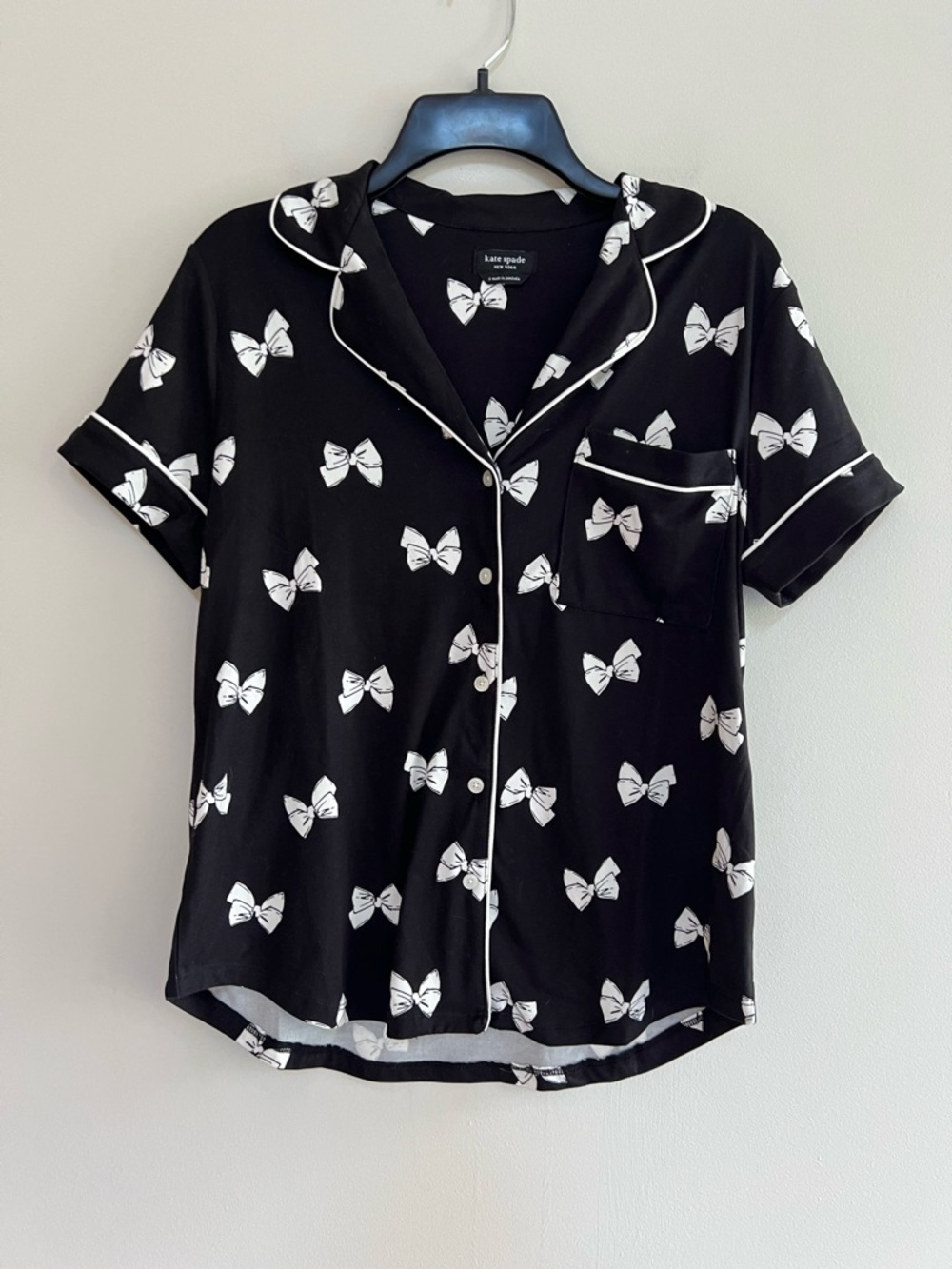 Kate Spade Black White Bow Short Sleeved Pajama Set Dream a Little Dream, size S - Picture 2 of 9